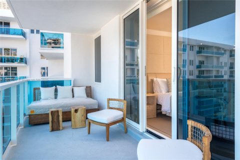 Condo in Miami Beach, Florida, 3 bedrooms  № 2022988 - photo 19