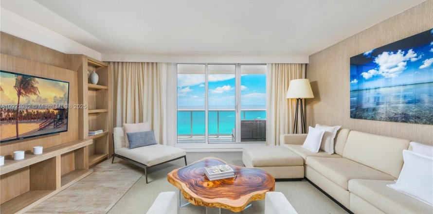 Condo in Miami Beach, Florida, 3 bedrooms  № 2022988