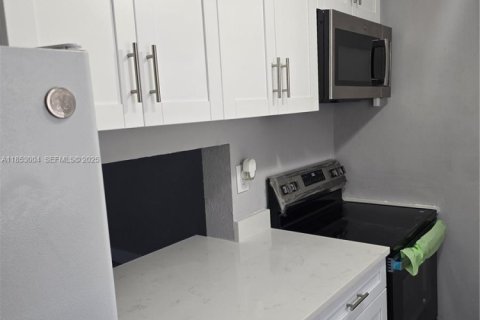 Touwnhouse à louer à Lauderhill, Floride: 2 chambres, 98.48 m2 № 1976079 - photo 29