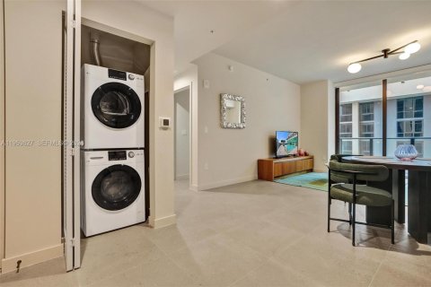 Снять в аренду кондоминиум в Майами, Флорида 1 спальня, 59.46м2, № 2006974 - фото 13