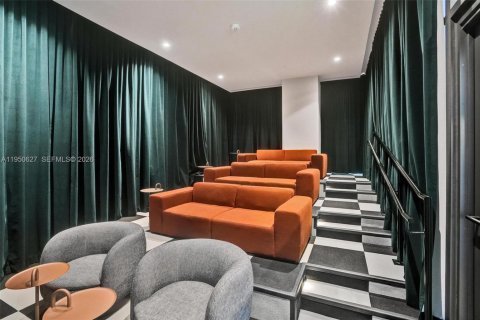 Снять в аренду кондоминиум в Майами, Флорида 1 спальня, 59.46м2, № 2006974 - фото 20