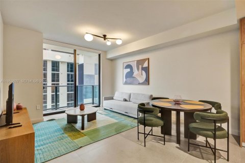 Кондоминиум с 1 спальней в Майами, Флорида № 2006974