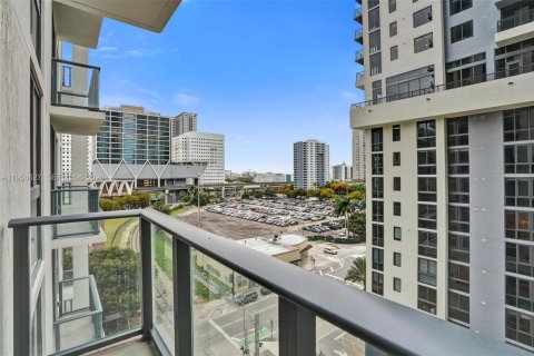 Снять в аренду кондоминиум в Майами, Флорида 1 спальня, 59.46м2, № 2006974 - фото 12