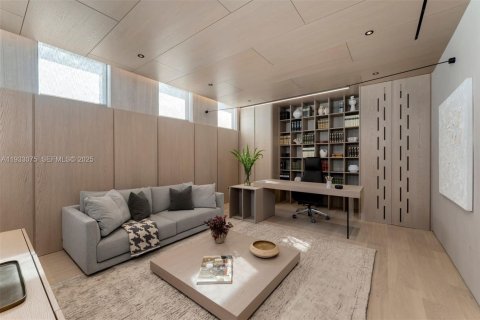 Villa ou maison à vendre à Miami, Floride: 5 chambres, 489.22 m2 № 1991020 - photo 23