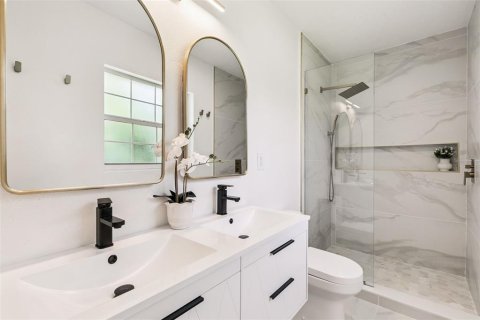 Casa en venta en Winter Park, Florida, 4 dormitorios, 149.11 m2 № 2231422 - foto 17