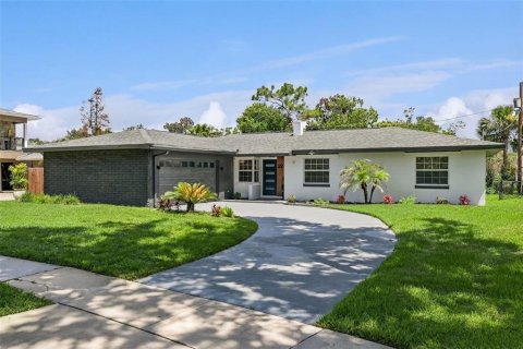 Casa en Winter Park, Florida 4 dormitorios, 149.11 m2 № 2231422