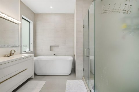 Touwnhouse à louer à Miami, Floride: 3 chambres, 187.29 m2 № 2046296 - photo 15