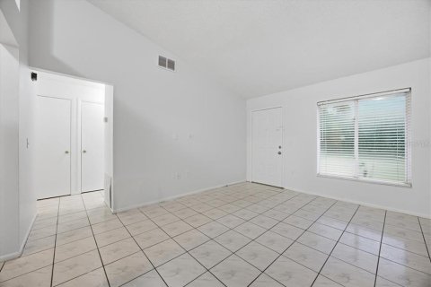 Appartement à louer à Orlando, Floride: 2 chambres, 77.76 m2 № 2408388 - photo 7