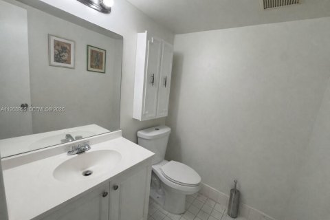 Copropriété à vendre à Pembroke Pines, Floride: 1 chambre, 75.34 m2 № 2030280 - photo 8
