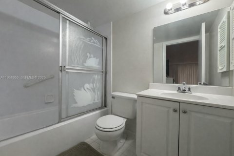 Copropriété à vendre à Pembroke Pines, Floride: 1 chambre, 75.34 m2 № 2030280 - photo 10
