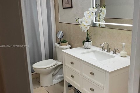 Снять в аренду квартиру в Хайалиа, Флорида 2 спальни, 84.54м2, № 2005338 - фото 9