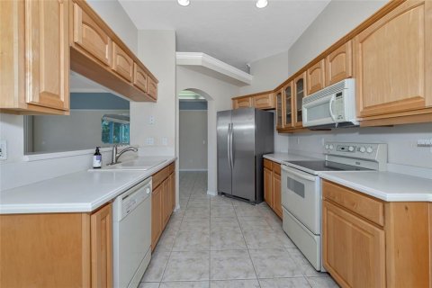 House in Sarasota, Florida 3 bedrooms, 172.61 sq.m. № 1733129 - photo 11