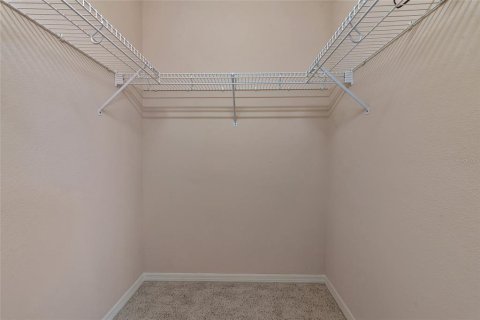 House in Sarasota, Florida 3 bedrooms, 172.61 sq.m. № 1733129 - photo 28