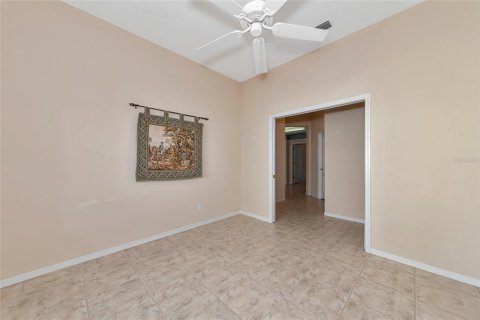 House in Sarasota, Florida 3 bedrooms, 172.61 sq.m. № 1733129 - photo 22