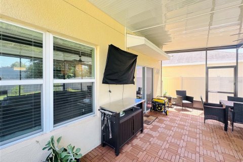 Villa ou maison à vendre à Thonotosassa, Floride: 5 chambres, 248.42 m2 № 1852756 - photo 21