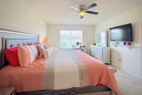 Villa ou maison à vendre à Thonotosassa, Floride: 5 chambres, 248.42 m2 № 1852756 - photo 14