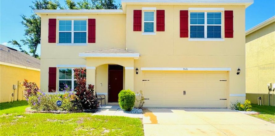 Villa ou maison à Thonotosassa, Floride 5 chambres, 248.42 m2 № 1852756