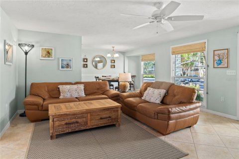 Casa en venta en Sarasota, Florida, 3 dormitorios, 176.98 m2 № 2267487 - foto 12