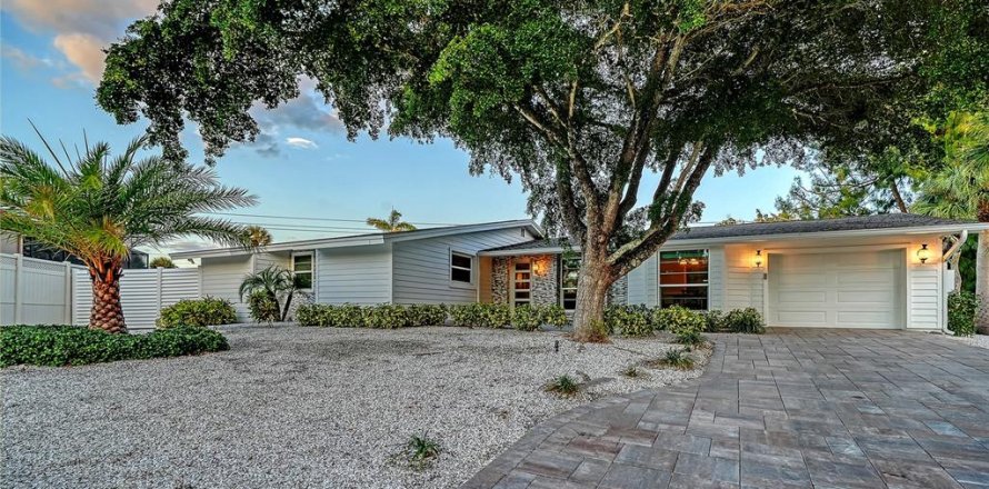 Casa en Sarasota, Florida 3 dormitorios, 176.98 m2 № 2267487
