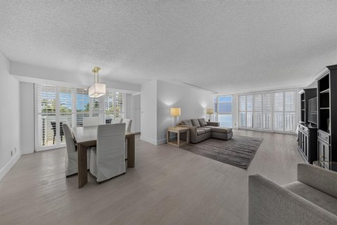 Купить кондоминиум в Помпано-Бич, Флорида 3 комнаты, 145.86м2, № 2249832 - фото 5