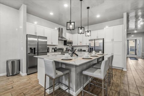 House in Kissimmee, Florida 12 bedrooms, 442.4 sq.m. № 2200695 - photo 9