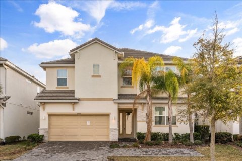 Casa en Kissimmee, Florida 12 dormitorios, 442.4 m2 № 2200695