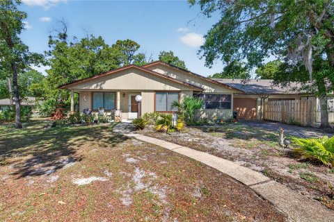 House in Port Orange, Florida 2 bedrooms, 130.62 sq.m. № 2165986 - photo 24