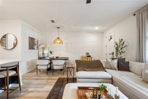 Touwnhouse à vendre à Orlando, Floride: 3 chambres, 138.52 m2 № 2204099 - photo 8