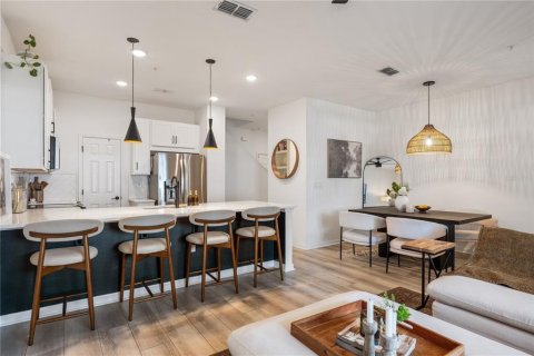 Touwnhouse à vendre à Orlando, Floride: 3 chambres, 138.52 m2 № 2204099 - photo 12