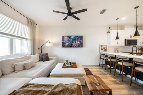 Touwnhouse à vendre à Orlando, Floride: 3 chambres, 138.52 m2 № 2204099 - photo 9