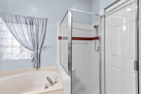 House in Boynton Beach, Florida 3 bedrooms, 149.76 sq.m. № 1730975 - photo 22