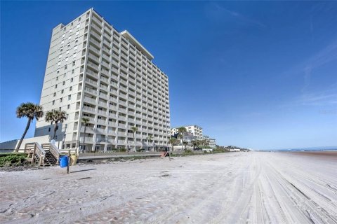 Condo in Ormond Beach, Florida, 2 bedrooms  № 1439644 - photo 4