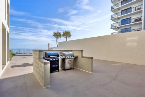 Condo in Ormond Beach, Florida, 2 bedrooms  № 1439644 - photo 9