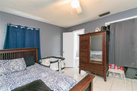 Casa en venta en Tampa, Florida, 4 dormitorios, 134.99 m2 № 2217999 - foto 28