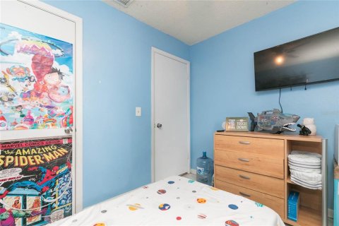 Casa en venta en Tampa, Florida, 4 dormitorios, 134.99 m2 № 2217999 - foto 19