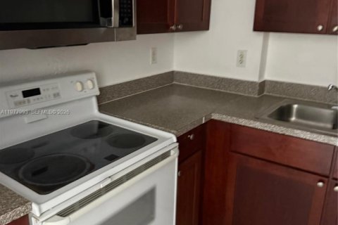 Copropriété à louer à Miami, Floride: 1 chambre, 53.05 m2 № 2046238 - photo 2