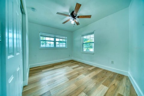 Villa ou maison à vendre à Orlando, Floride: 4 chambres, 156.35 m2 № 2361146 - photo 16