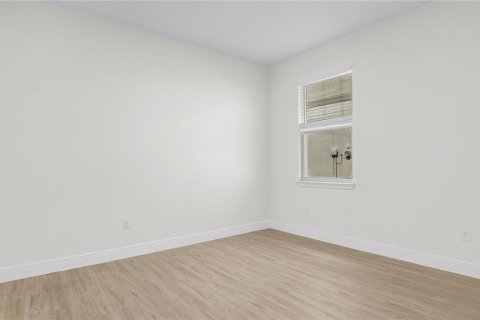 House in PINEWOOD RESERVE in Orlando, Florida 4 bedrooms, 199.18 sq.m. № 1602681 - photo 15