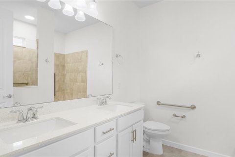 House in PINEWOOD RESERVE in Orlando, Florida 4 bedrooms, 199.18 sq.m. № 1602681 - photo 16