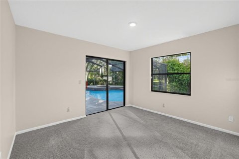 House in Brandon, Florida 4 bedrooms, 210.89 sq.m. № 2416337 - photo 16