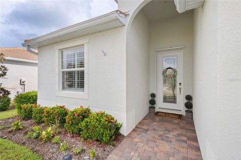 House in North Port, Florida 3 bedrooms, 155.24 sq.m. № 1900453 - photo 4