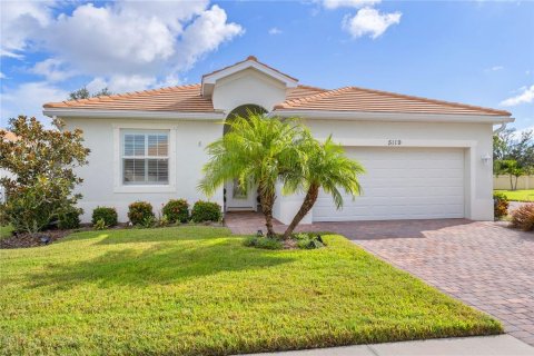 House in North Port, Florida 3 bedrooms, 155.24 sq.m. № 1900453 - photo 1