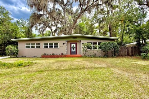Casa en Gainesville, Florida 3 dormitorios, 147.99 m2 № 2234668