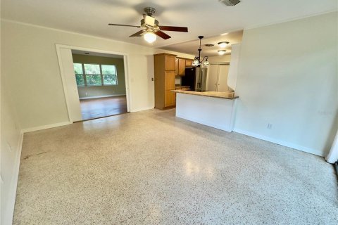 Casa en venta en Gainesville, Florida, 3 dormitorios, 147.99 m2 № 2234668 - foto 22