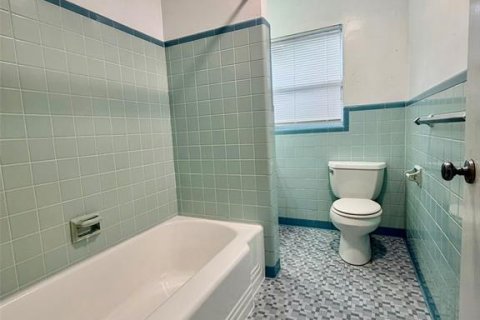 Casa en venta en Gainesville, Florida, 3 dormitorios, 147.99 m2 № 2234668 - foto 27