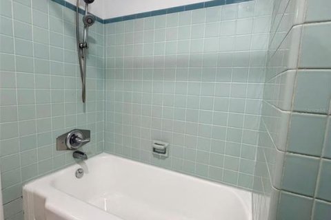 Casa en venta en Gainesville, Florida, 3 dormitorios, 147.99 m2 № 2234668 - foto 29