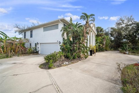 Villa ou maison à vendre à North Port, Floride: 3 chambres, 341.14 m2 № 1745361 - photo 3