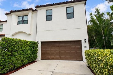 Touwnhouse à Tampa, Floride 4 chambres, 158.49 m2 № 2421905