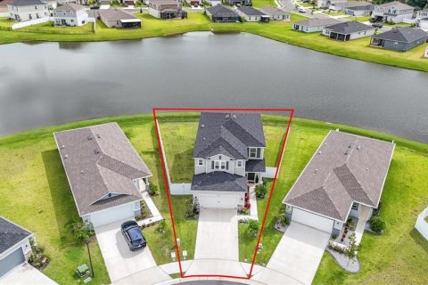 House in Parrish, Florida 4 bedrooms, 221.57 sq.m. № 2404639 - photo 4