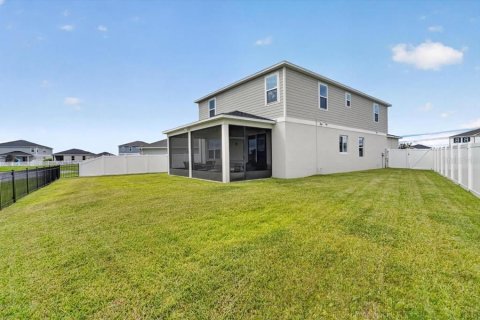 House in Parrish, Florida 4 bedrooms, 221.57 sq.m. № 2404639 - photo 27